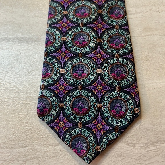 Vintage Oscar Dela Renta stunning Tie - Picture 3 of 10